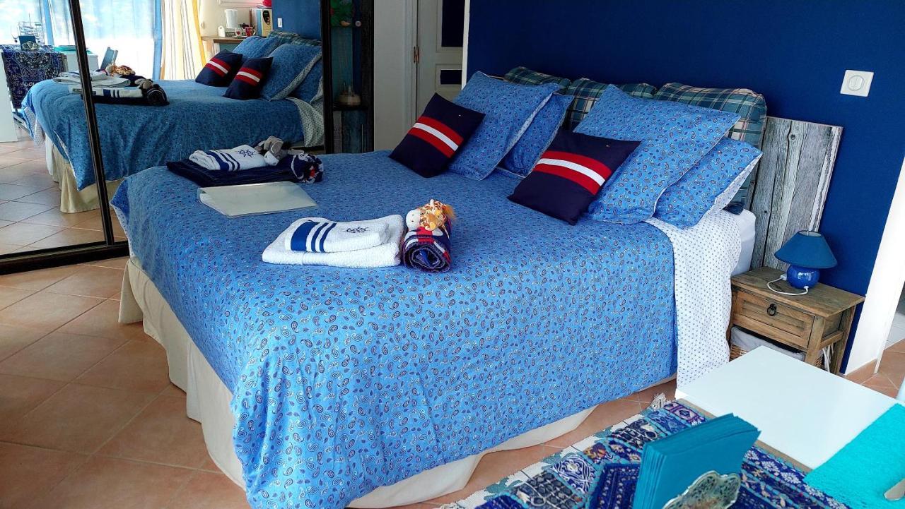 Bed and Breakfast Dans UN JARDIN BB et JACUZZI Mandelieu Exterior foto